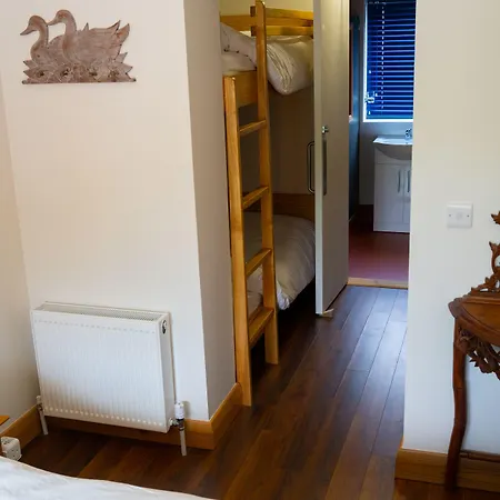 Hostel Ballyhoura Luxury *