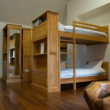 Hostel Ballyhoura Luxury *