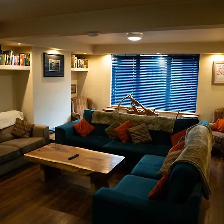 Ballyhoura Luxury Hostel Kilfinnane